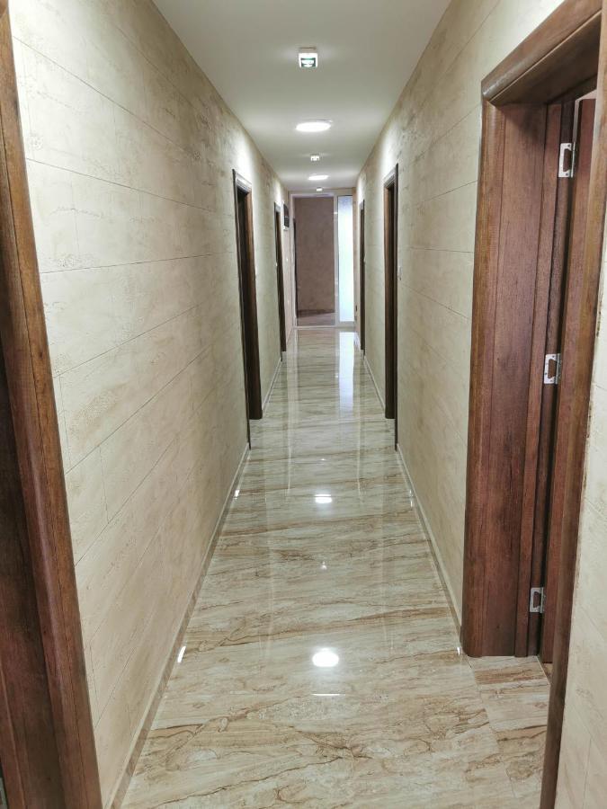 Sobe I Apartmani Casa Mia Pecinci エクステリア 写真