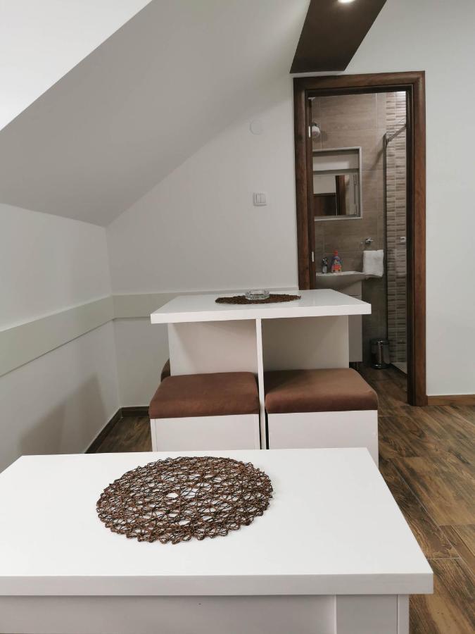 Sobe I Apartmani Casa Mia Pecinci エクステリア 写真